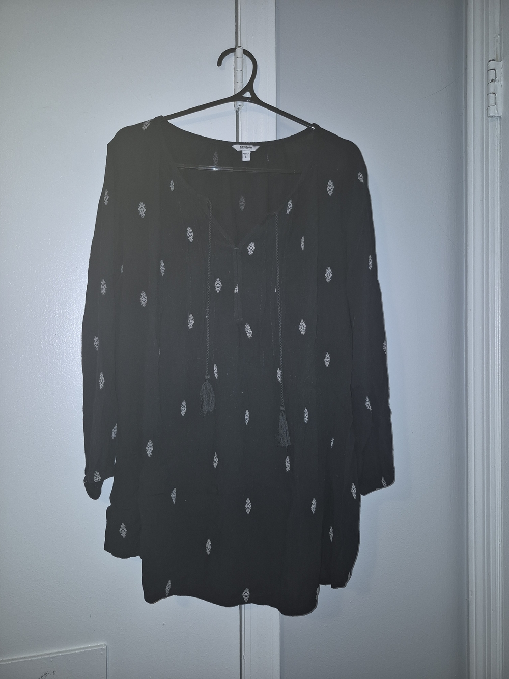 Sonoma Black Boho Tassel Tunic with White Embroidery Size Large